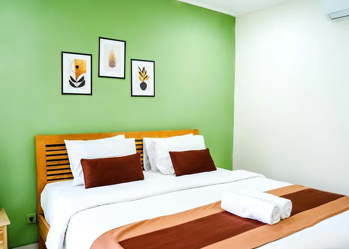 Massive 3 Bedroom In Heart Of
